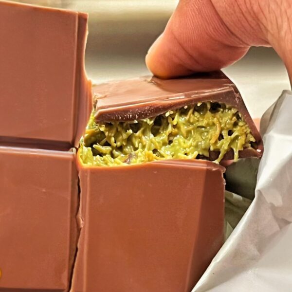 Dubai pistachio chocolate bar